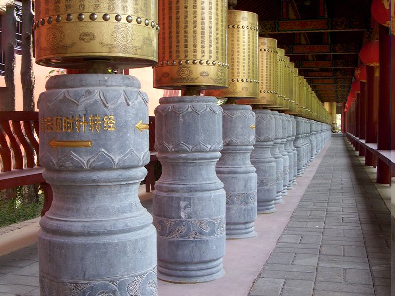 寺庙石柱子