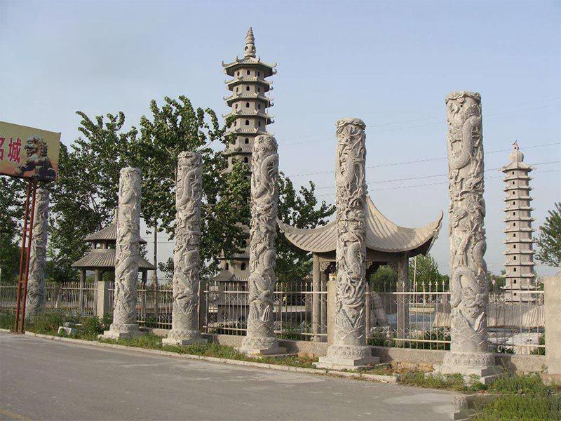青石石龙柱价格
